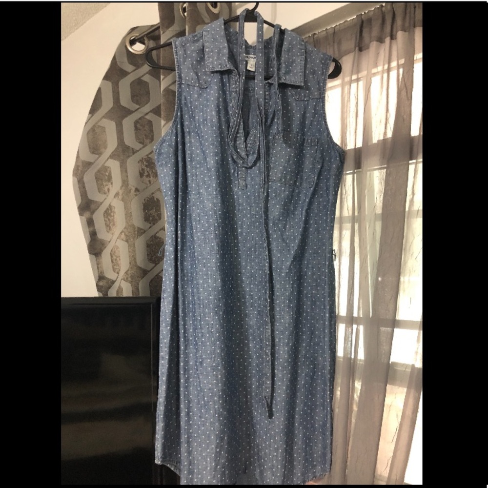 Large old navy dress